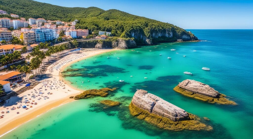 Praia de Ponta Verde - Badalação e Mar Verde-Claro