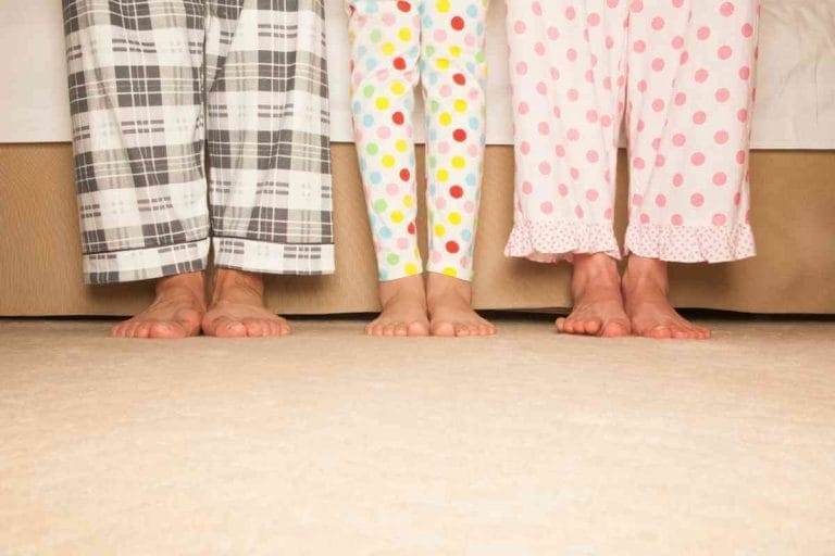 Qual a melhor malha para fazer pijama? Conforto ao dormir