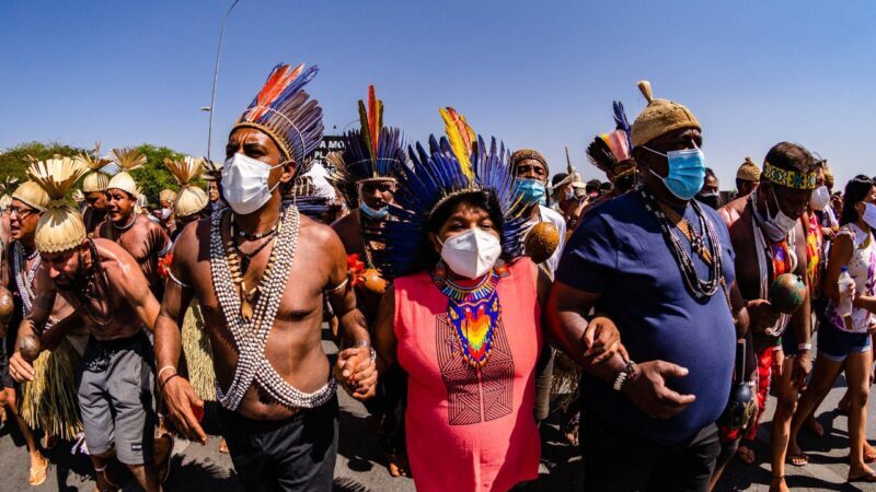 Reino Unido e UE não devem ser cúmplices do roubo de território indígena no Brasil