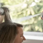 Você sabia? Protetor térmico pode prolongar a finalização e reduzir o frizz