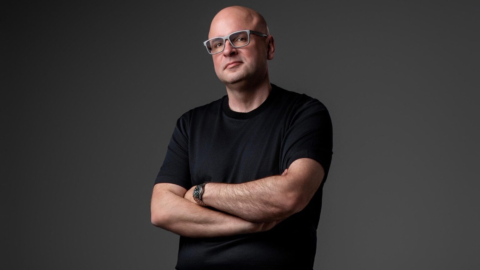 Elemar Júnior: IA Agêntica Substitui Softwares