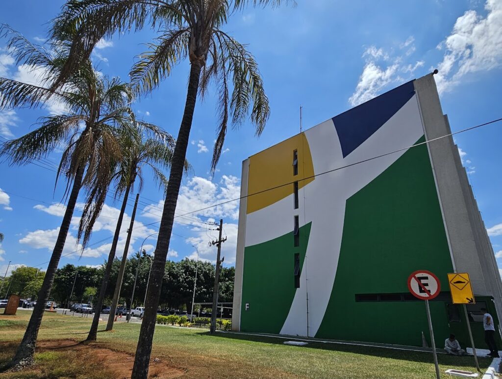 Hoje: Terracap atende até 21h para propostas em Vicente Pires