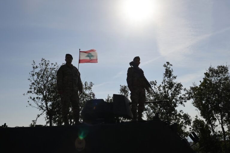 Israel ataca posições do Hezbollah no leste do Líbano