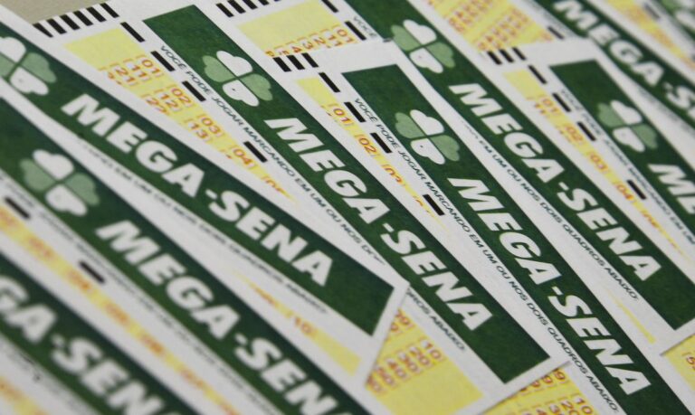 Mega-Sena sorteia R$ 9 milhões; veja os números