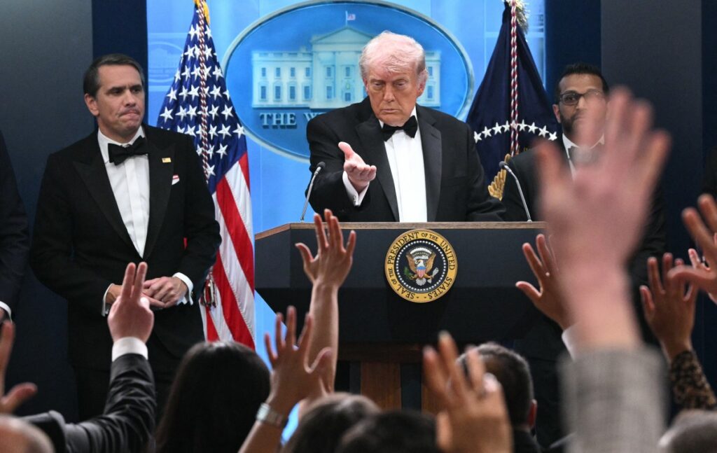 Trump trata ataque em Washington como 'lobo solitário