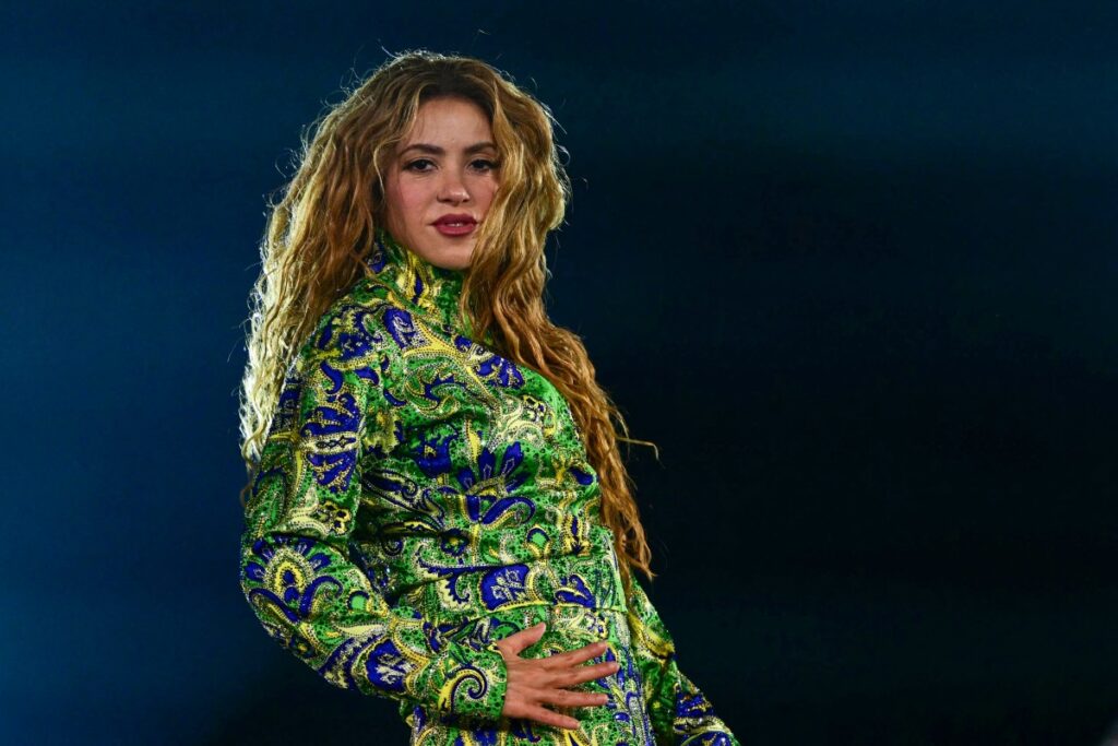Shakira anuncia música oficial da Copa de 2026 gravada no Maracanã