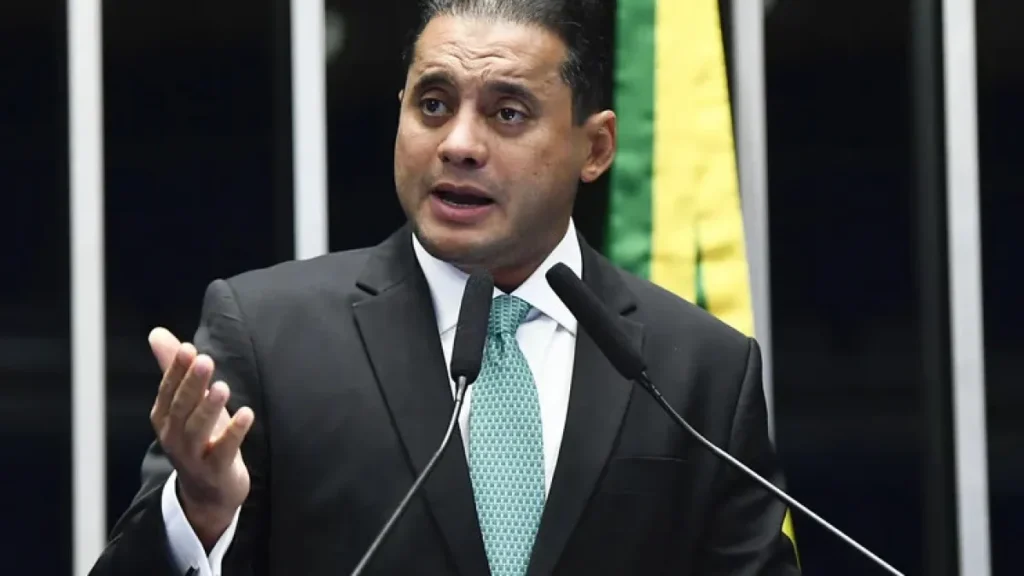PF: senador Weverton tentou interferir em investigação no STJ